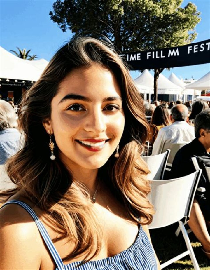 Clara Fernandez: The Rising Star in the Entertainment Industry