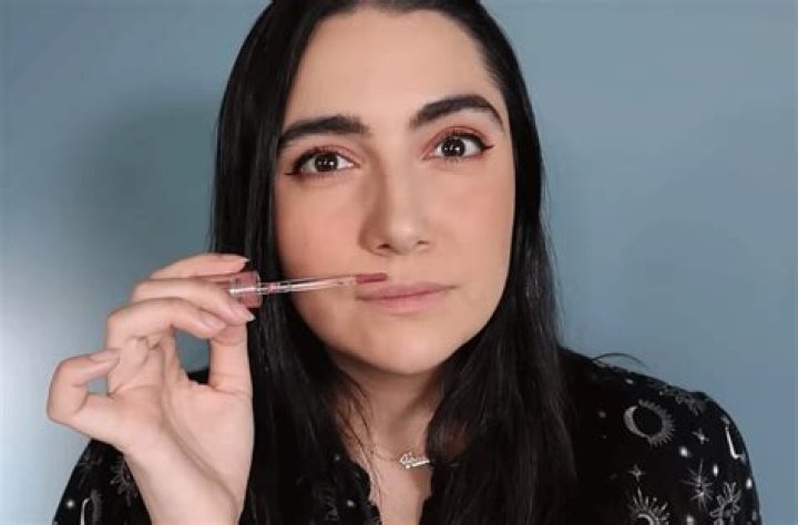Discovering Safiya Nygaard: A Journey Through Beauty and Creativity