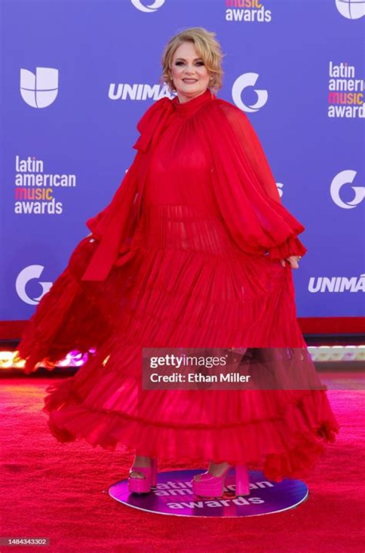 Erika Buenfil: The Rise of a Mexican Television Icon