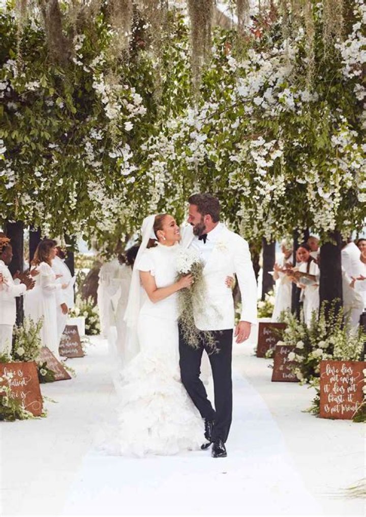 Exploring Ben Affleck's Marriages: A Journey Through Love and Commitment