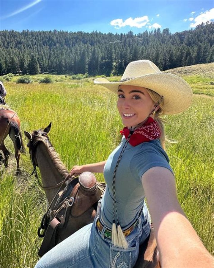 Exploring Grace Charis on OnlyFans: Everything You Need to Know