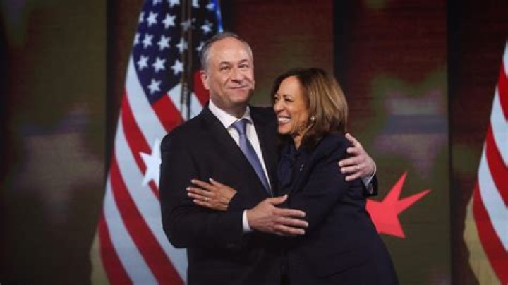 Exploring Kamala Harris' Boyfriends: A Look into Her Romantic Life