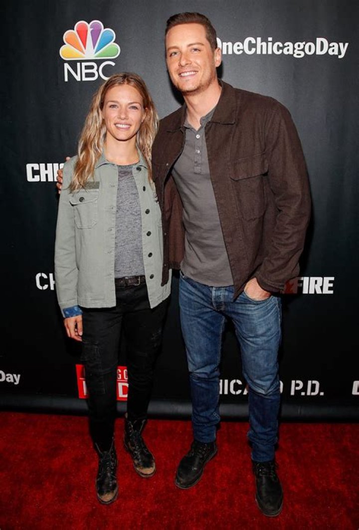 Jesse Lee Soffer and Tracy Spiridakos: A Deep Dive into Their On-Screen Chemistry and Off-Screen Lives