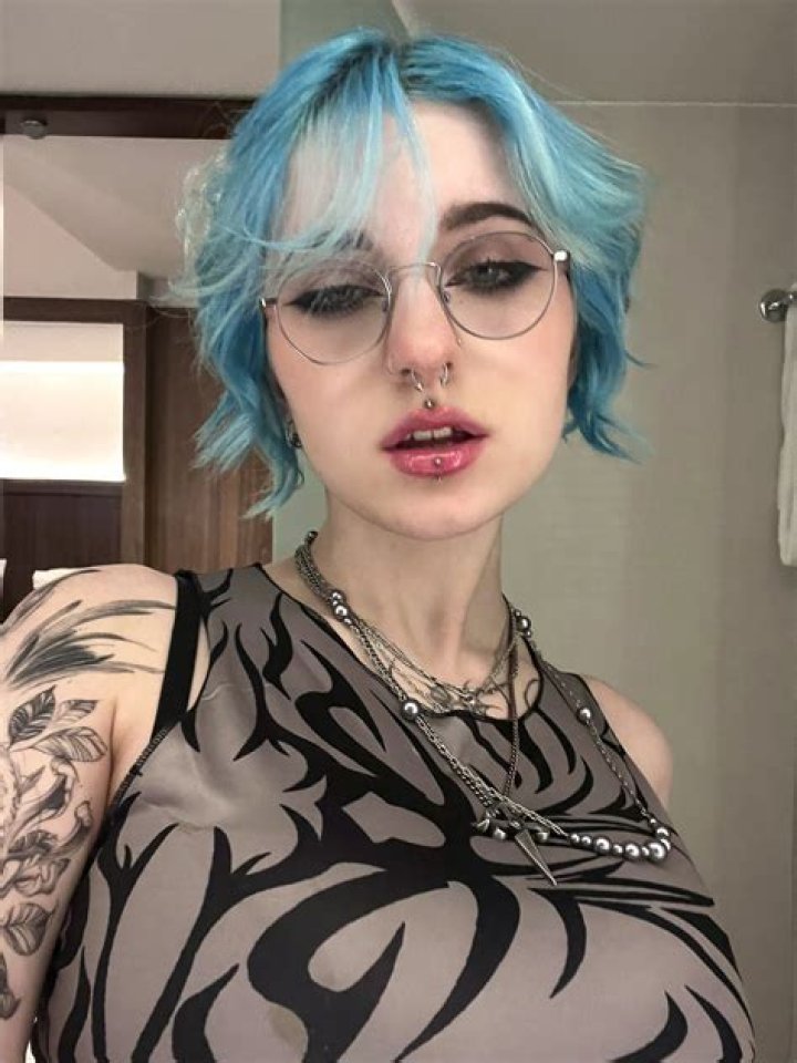 Lyra Crow OnlyFans Leak: Uncensored Photos and Videos Surface Online