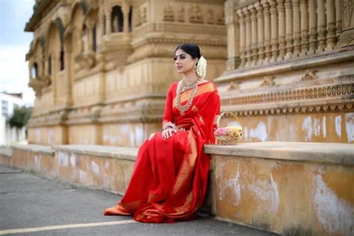 The Ultimate Guide to "Lela Sohna": Explore the Timeless Charm of Traditional Jewelry